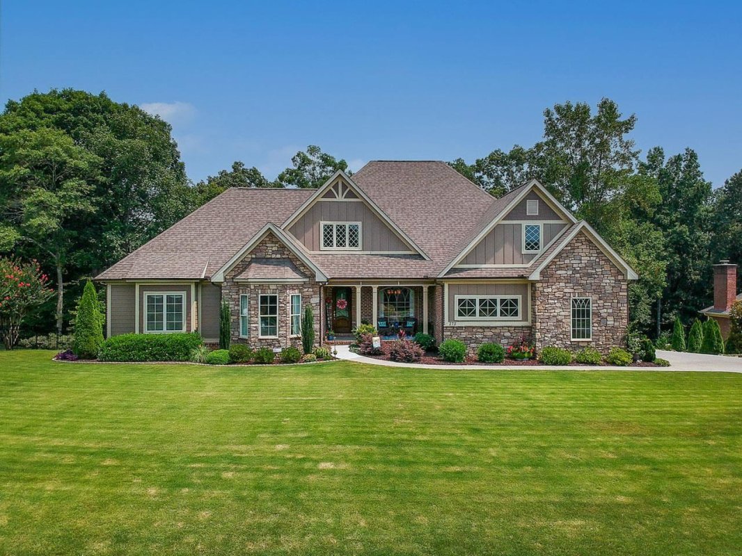 273 River Falls Drive