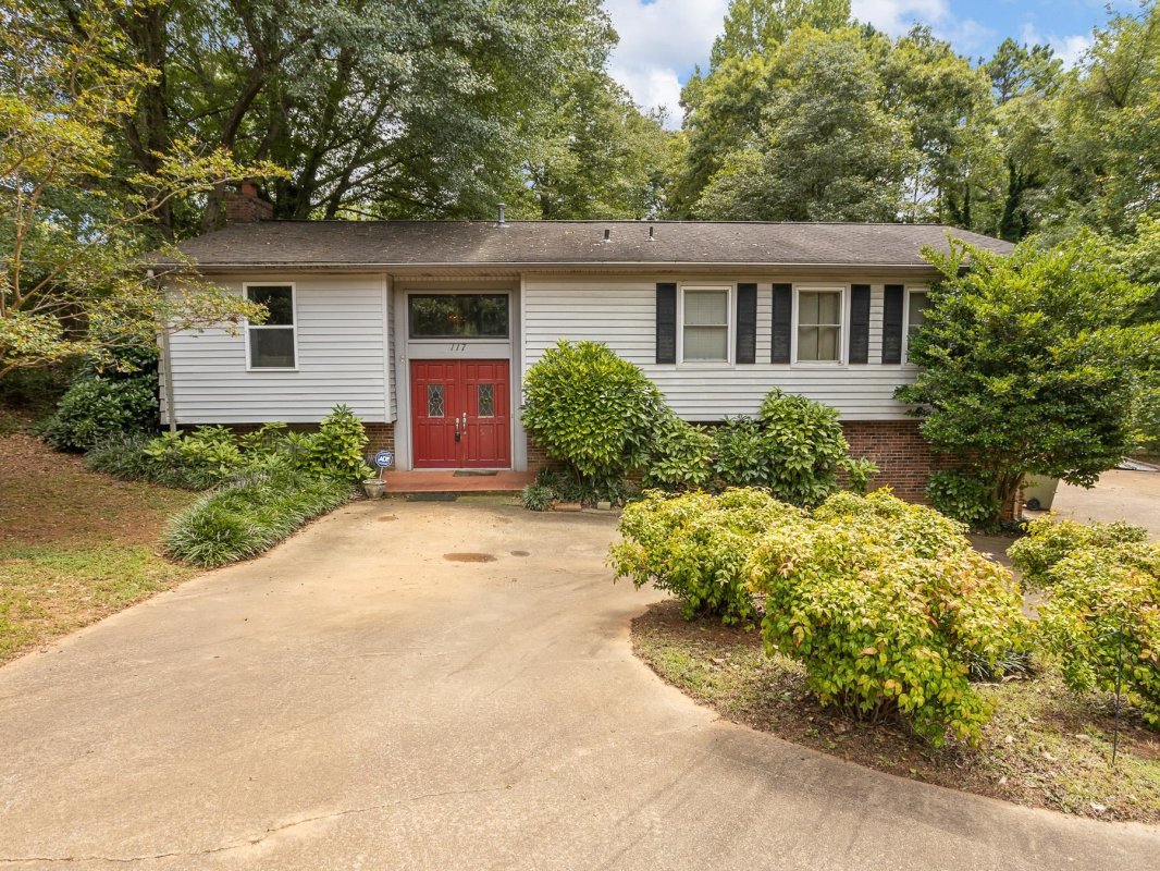 117 Crestview Drive