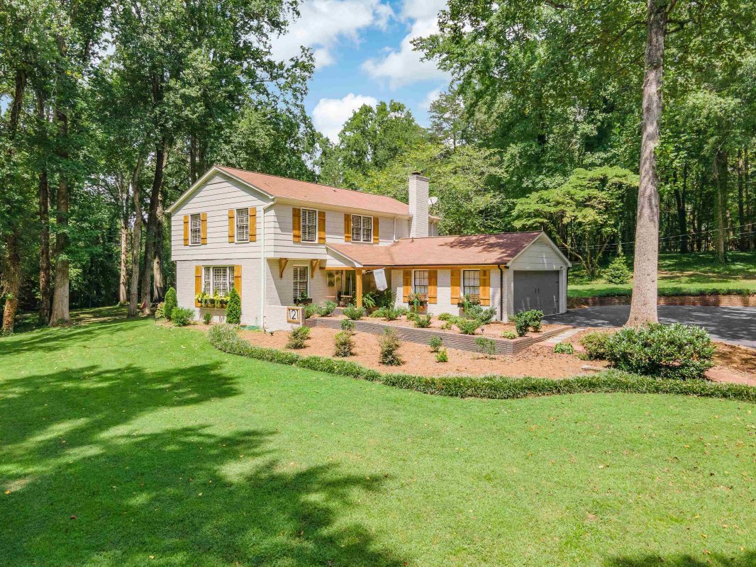 121 Edgecombe Rd
