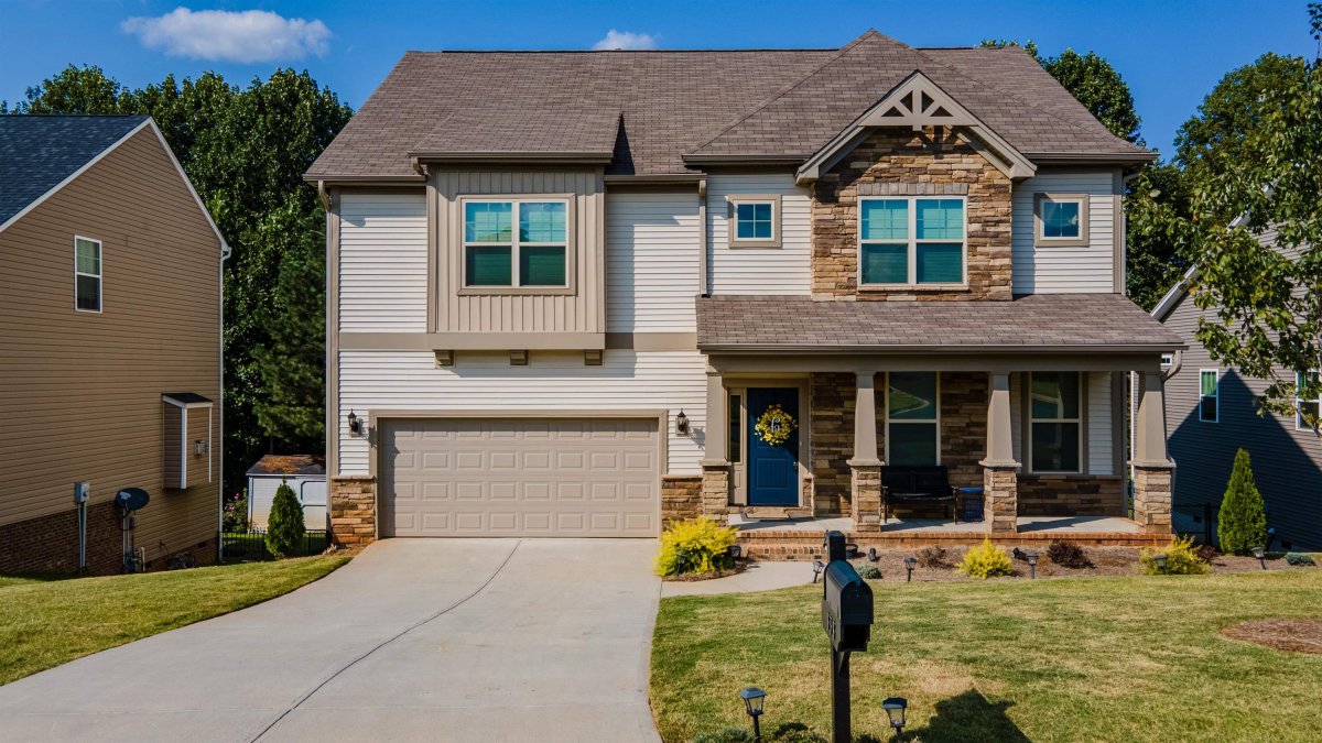 333 Castleton Circle