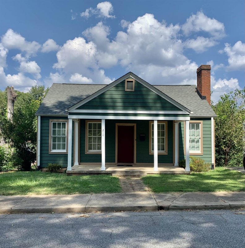 210 Brookwood Terrace