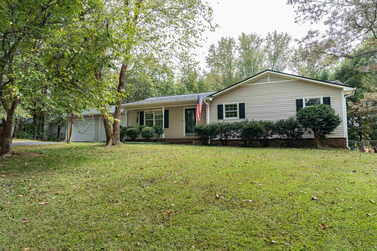 212 Mason Dr.