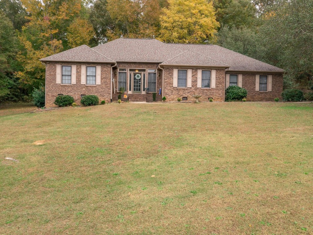 104 Sorrento Drive
