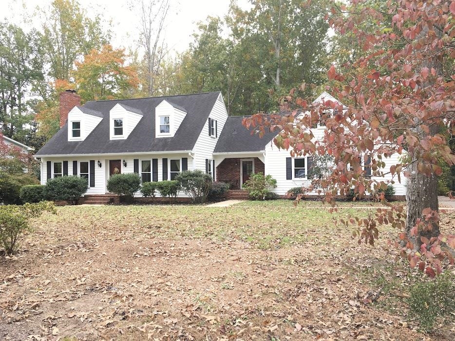 209 Crestview Dr