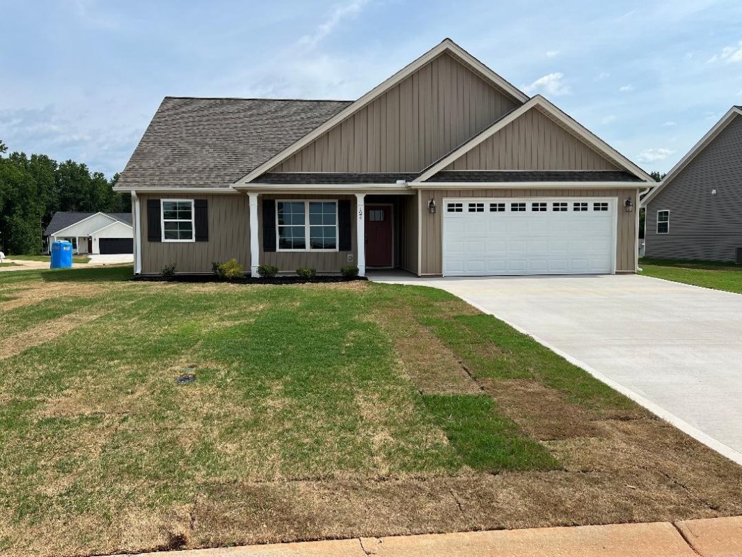 124 Lily Way