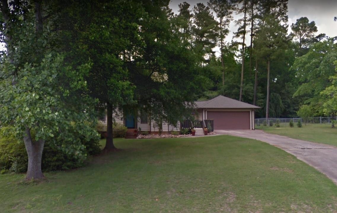 107 Lake Bowen Ct