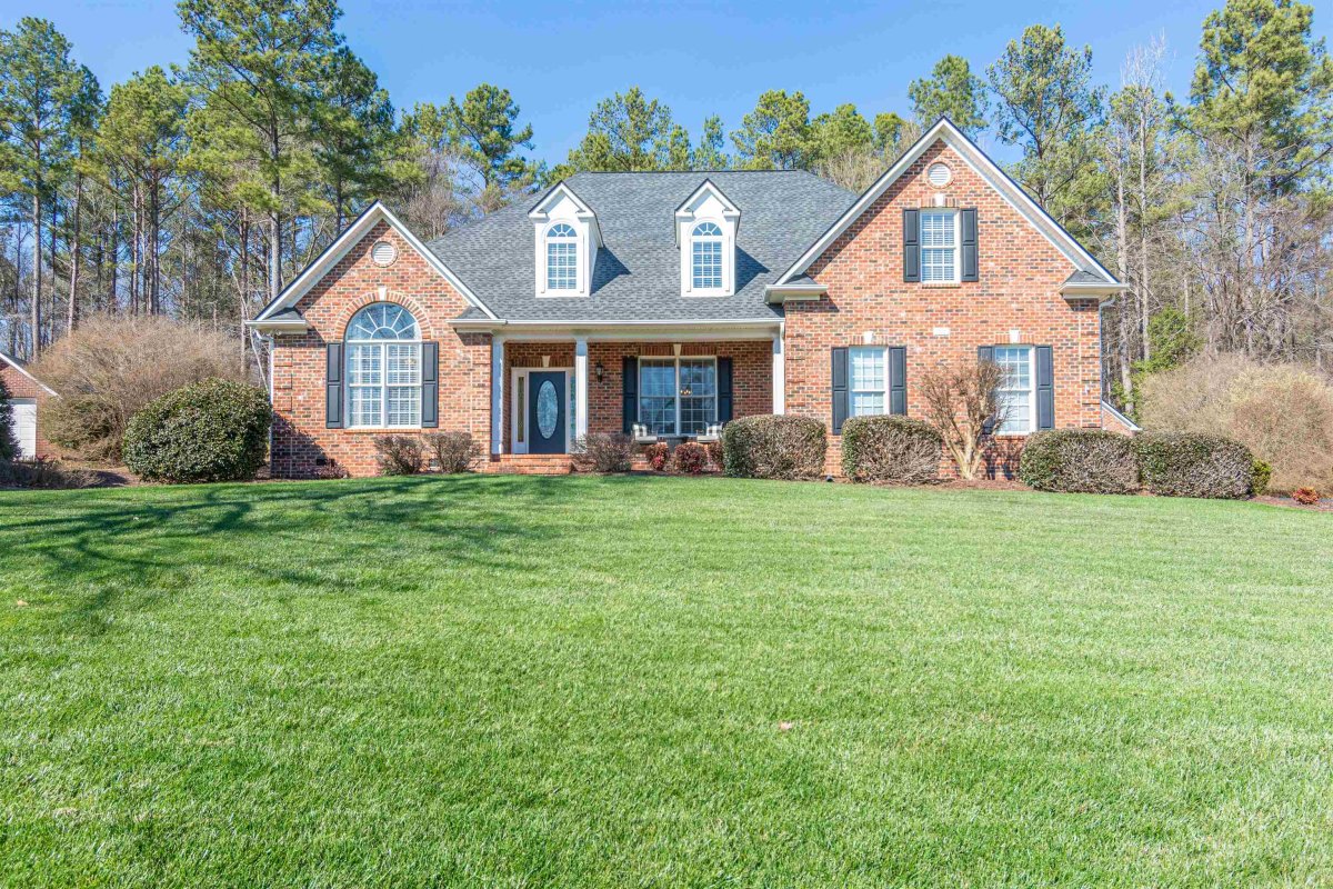 219 N Monterey Drive