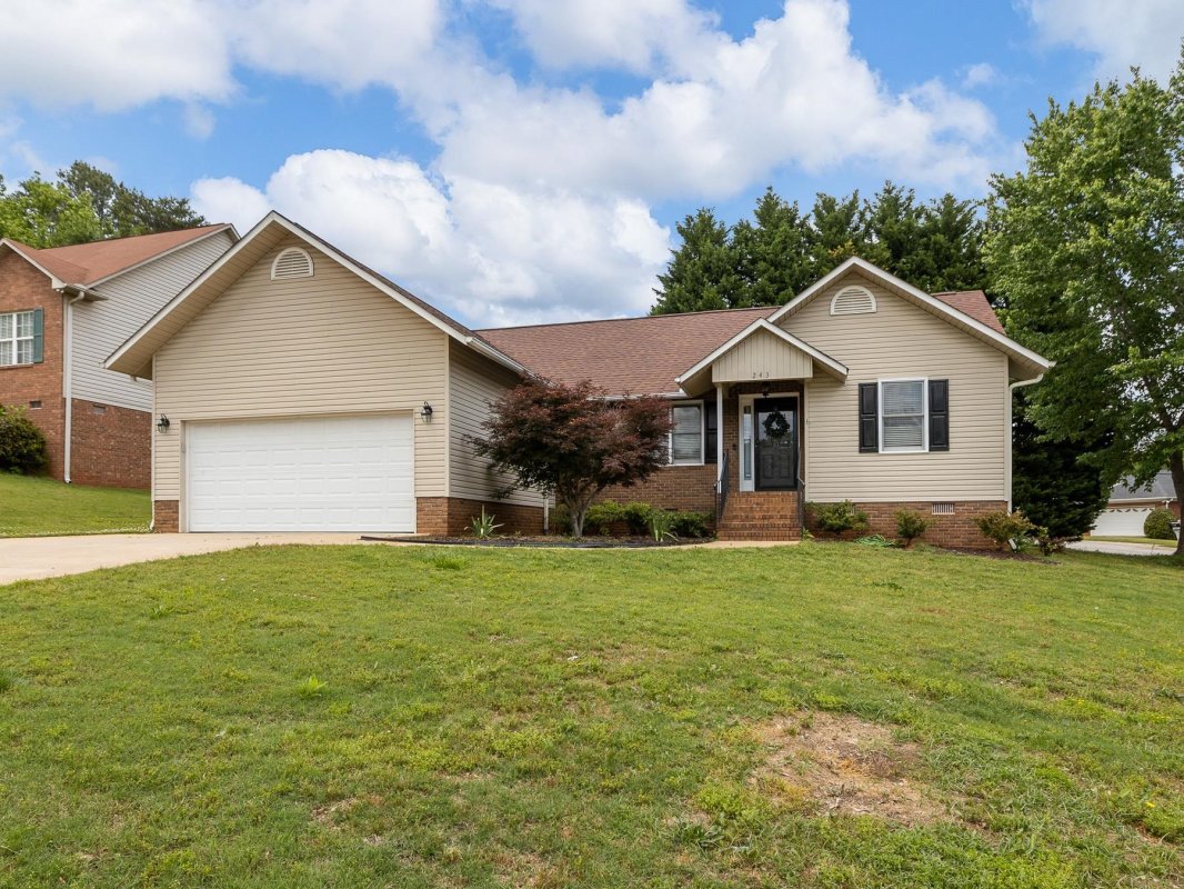 243 Lynhaven Drive
