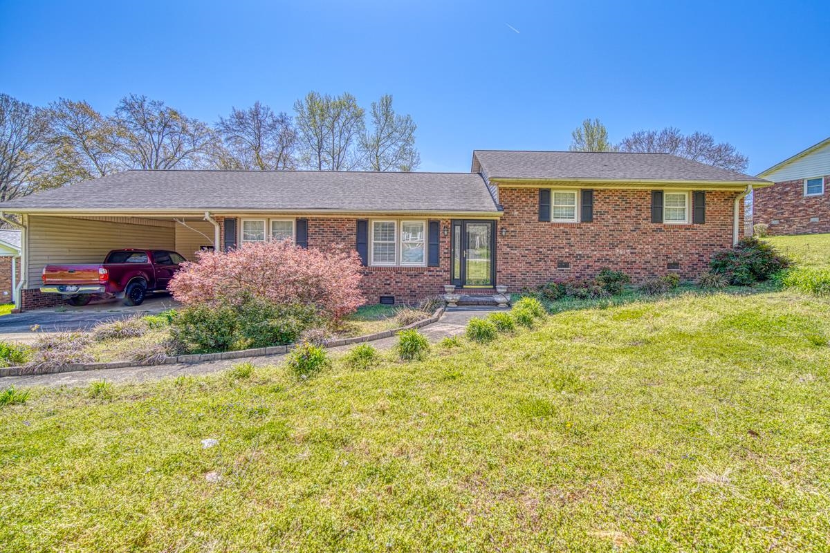 292 Ferndale Drive
