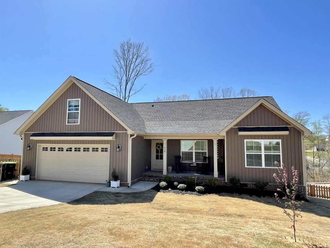 410 Thiago Court