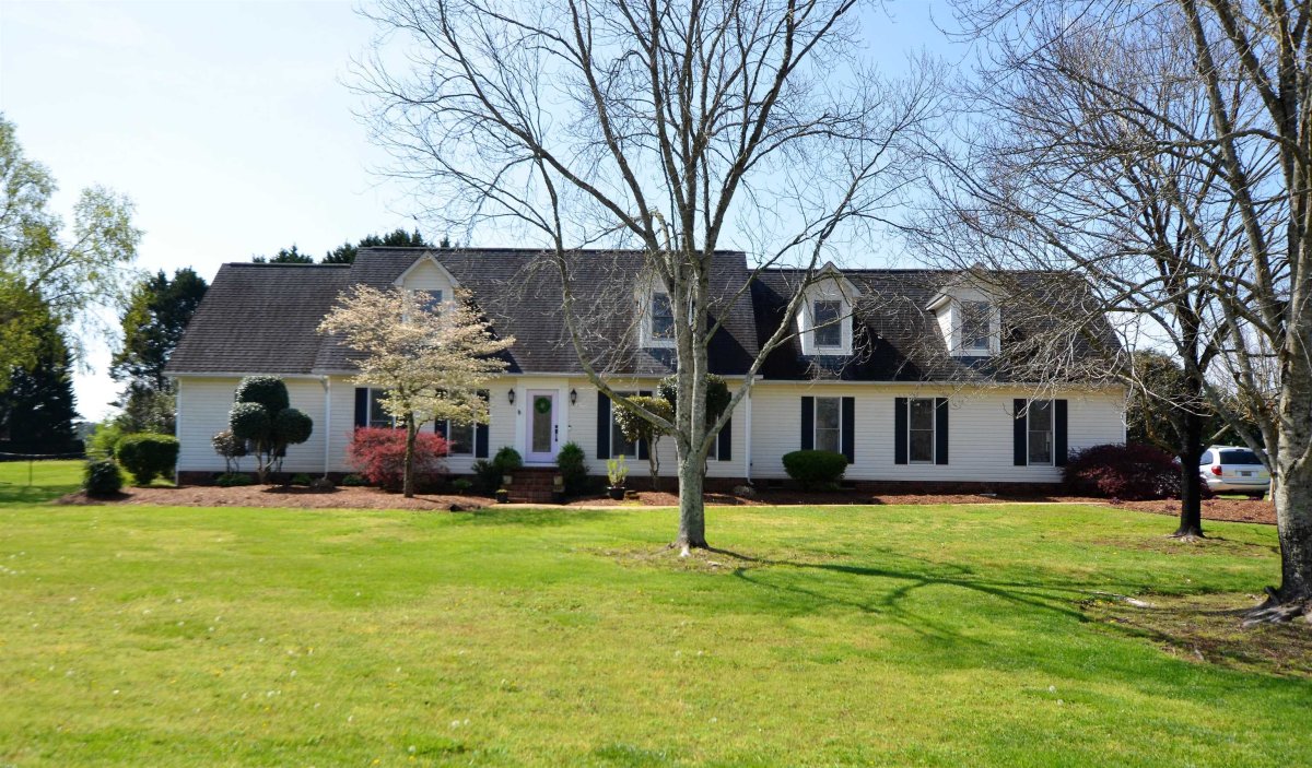 552 Moores Crossing