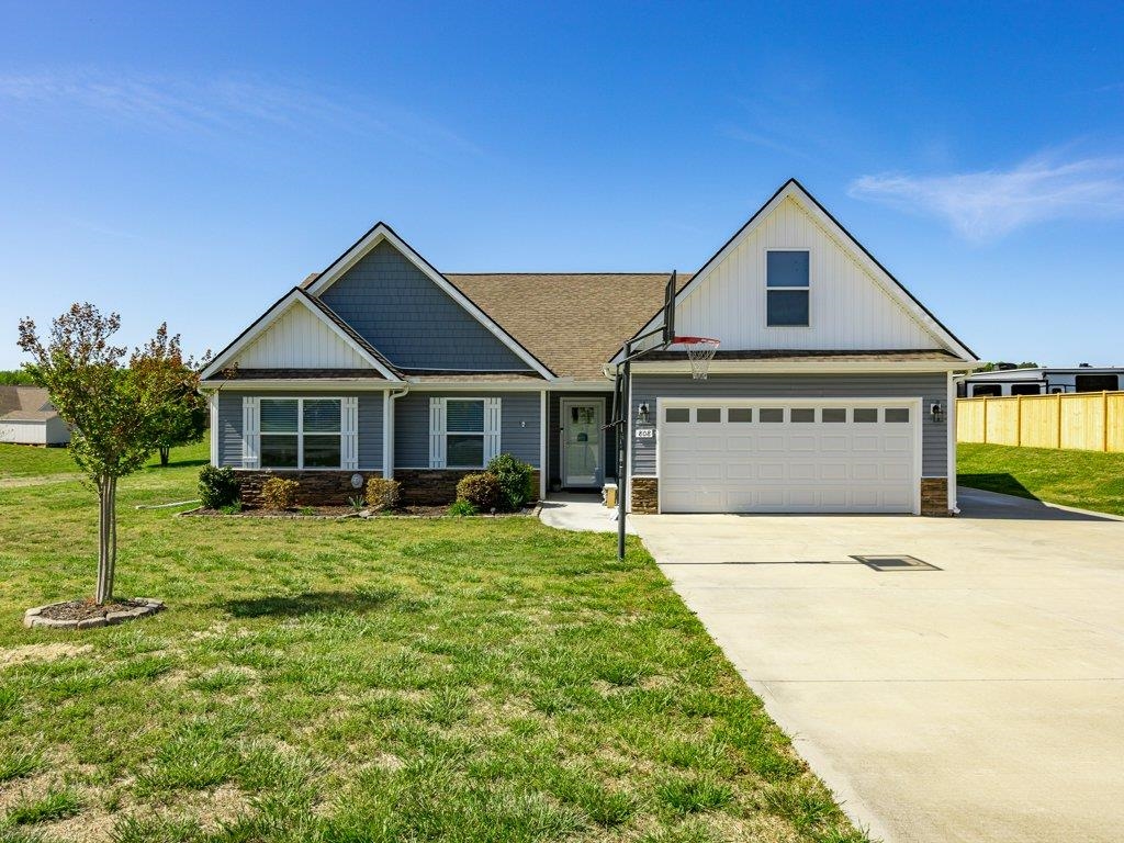 808 W Keepsake Lane