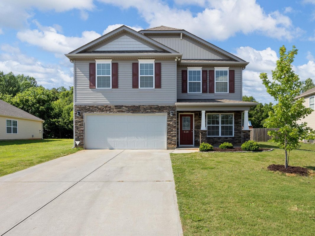 626 Willow Bank Landing