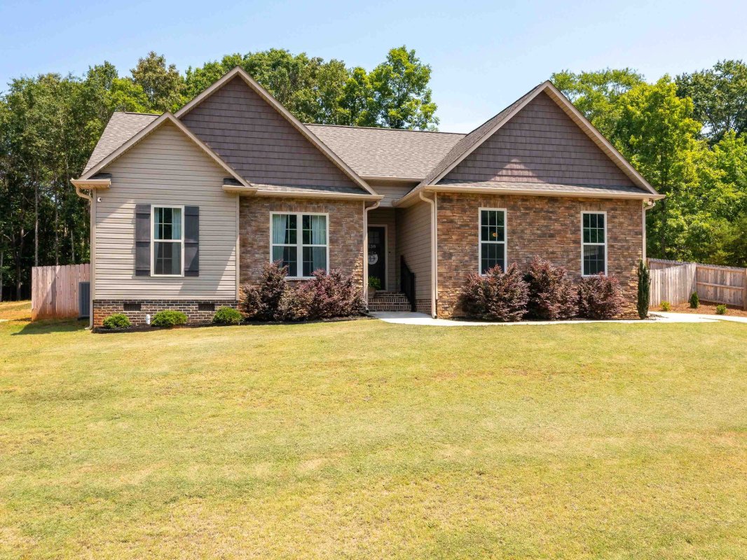 138 John Lancaster Road