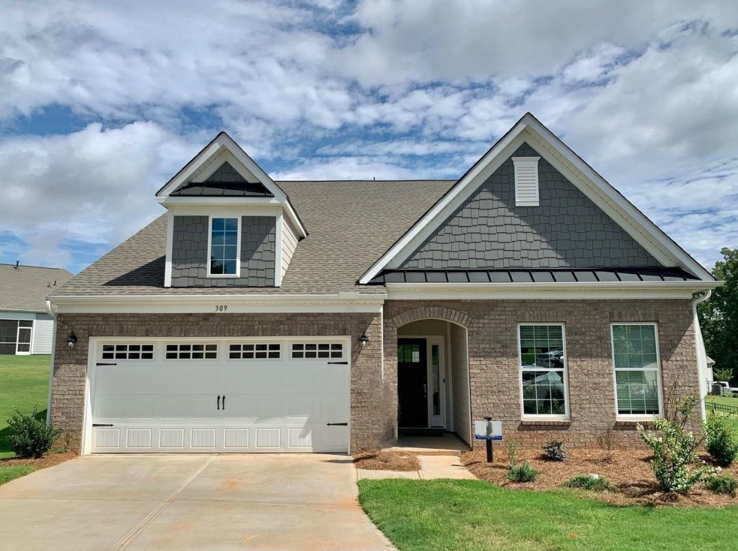 309 Delphine Court