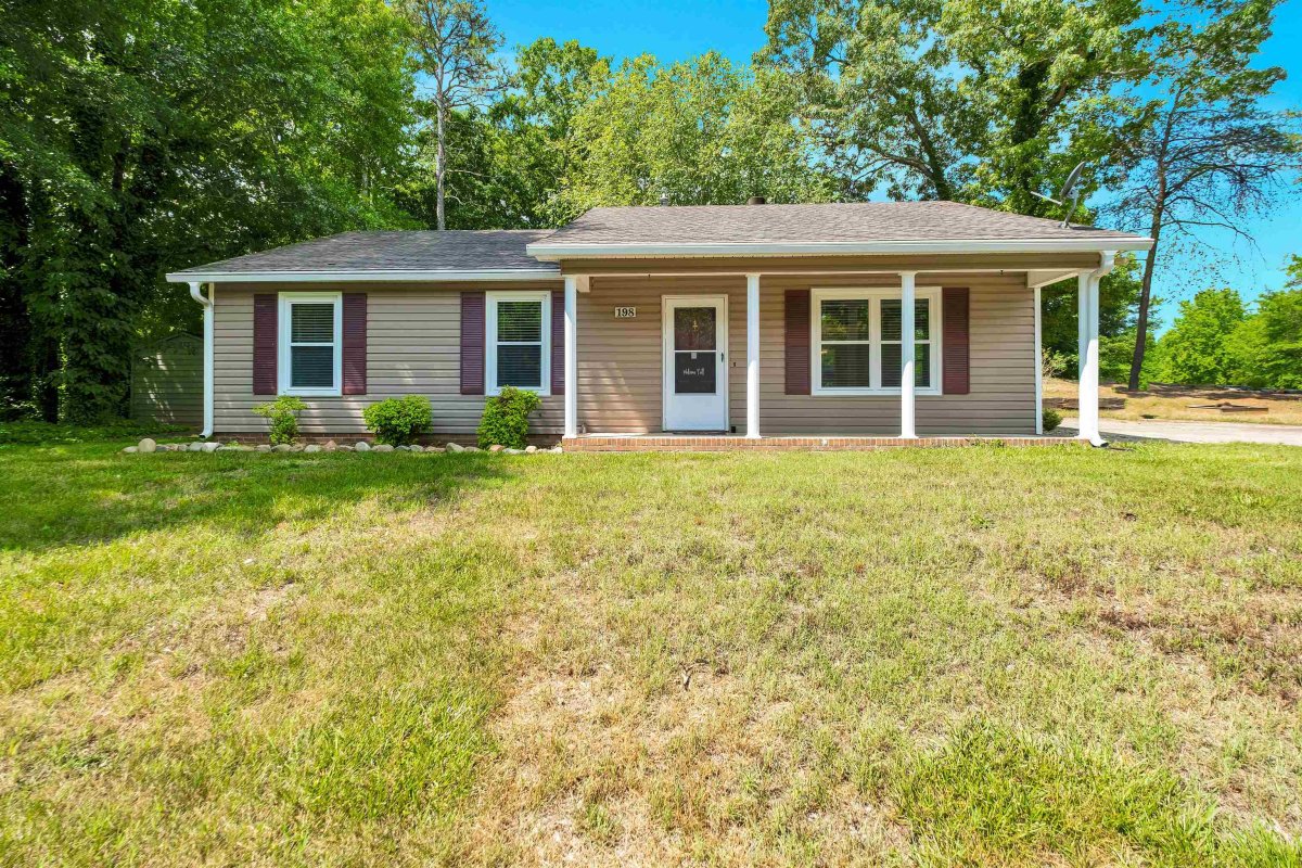 198 Orchard Lane