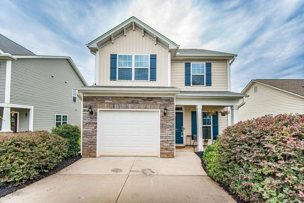 319 S Ivestor Court