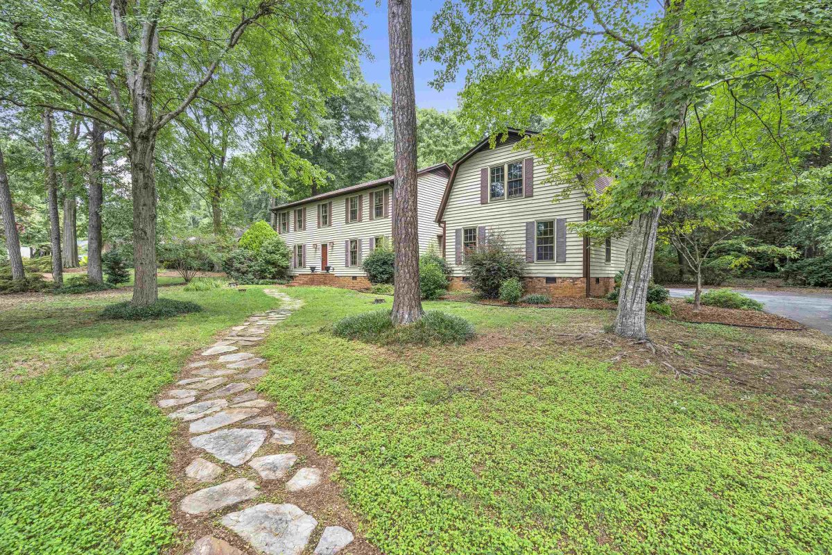 231 Dunbarton Drive