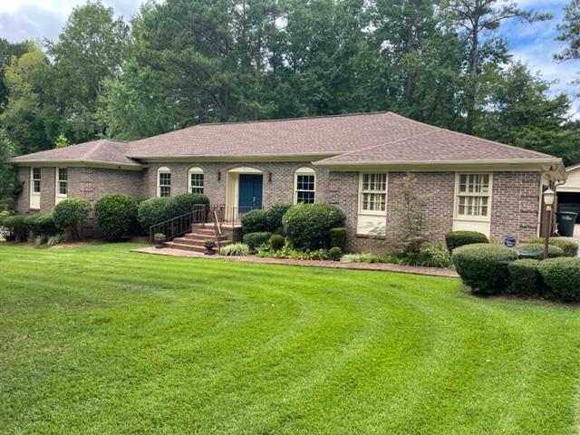 105 Bridletrail Lane