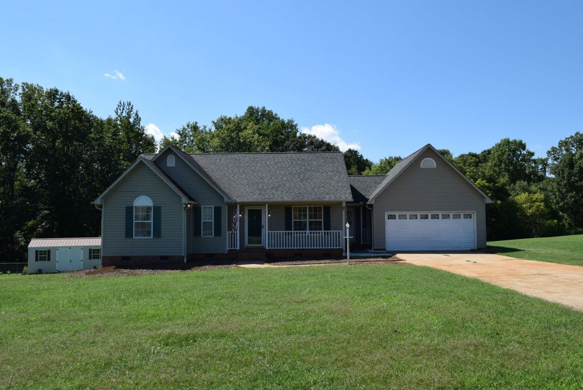 418 Piper Court
