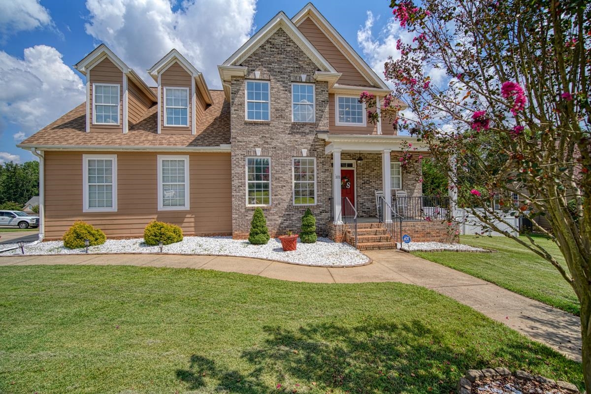 101 Hidden Springs Lane