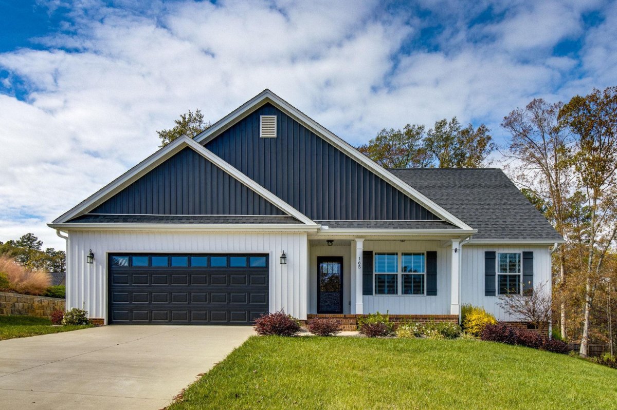 165 Glendower Lane