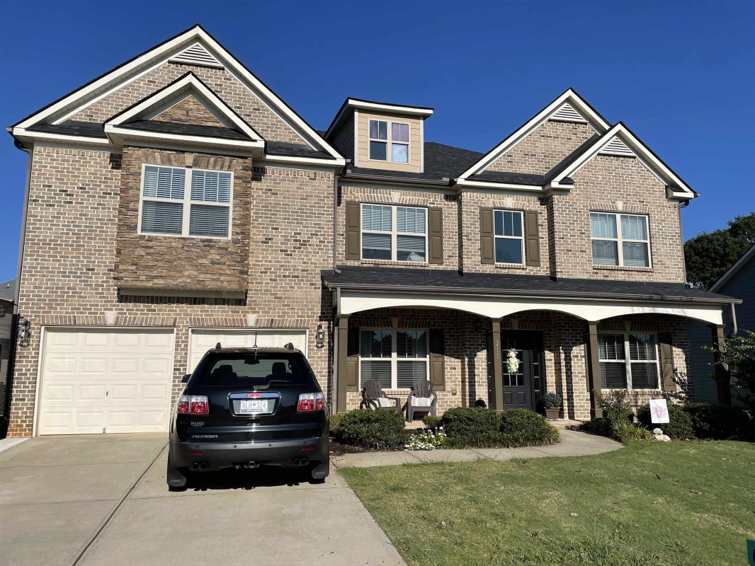211 Coburg Court