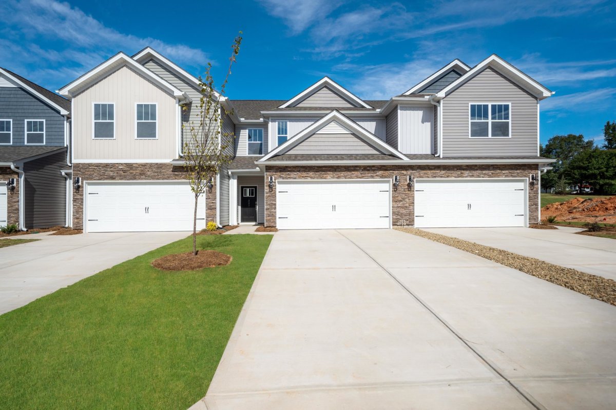 325 Cub Court