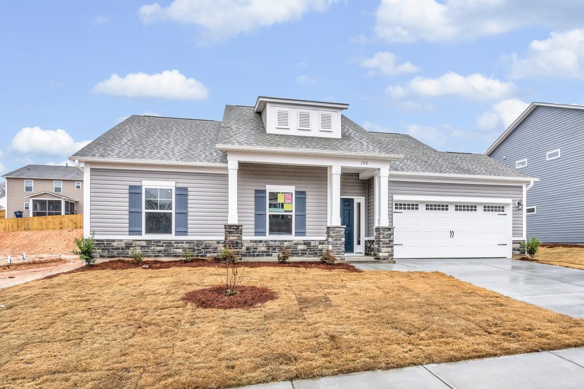152 Bruinen Drive
