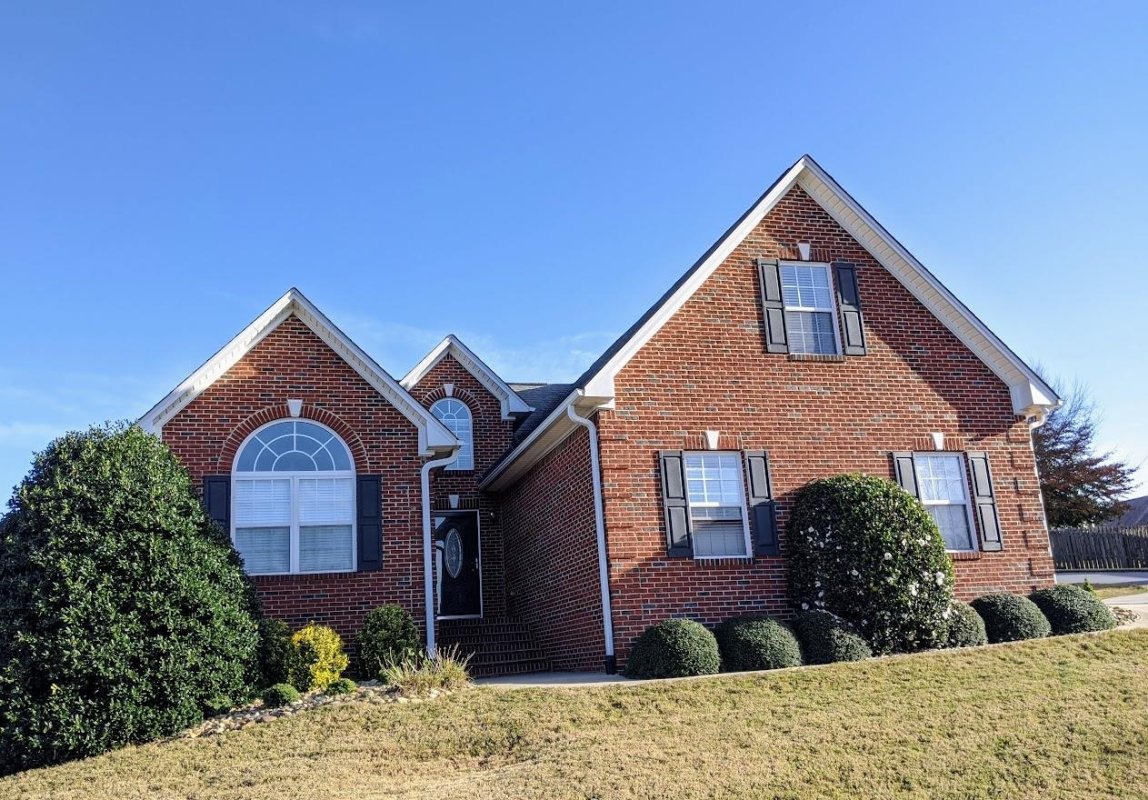 806 Ellington Park Dr