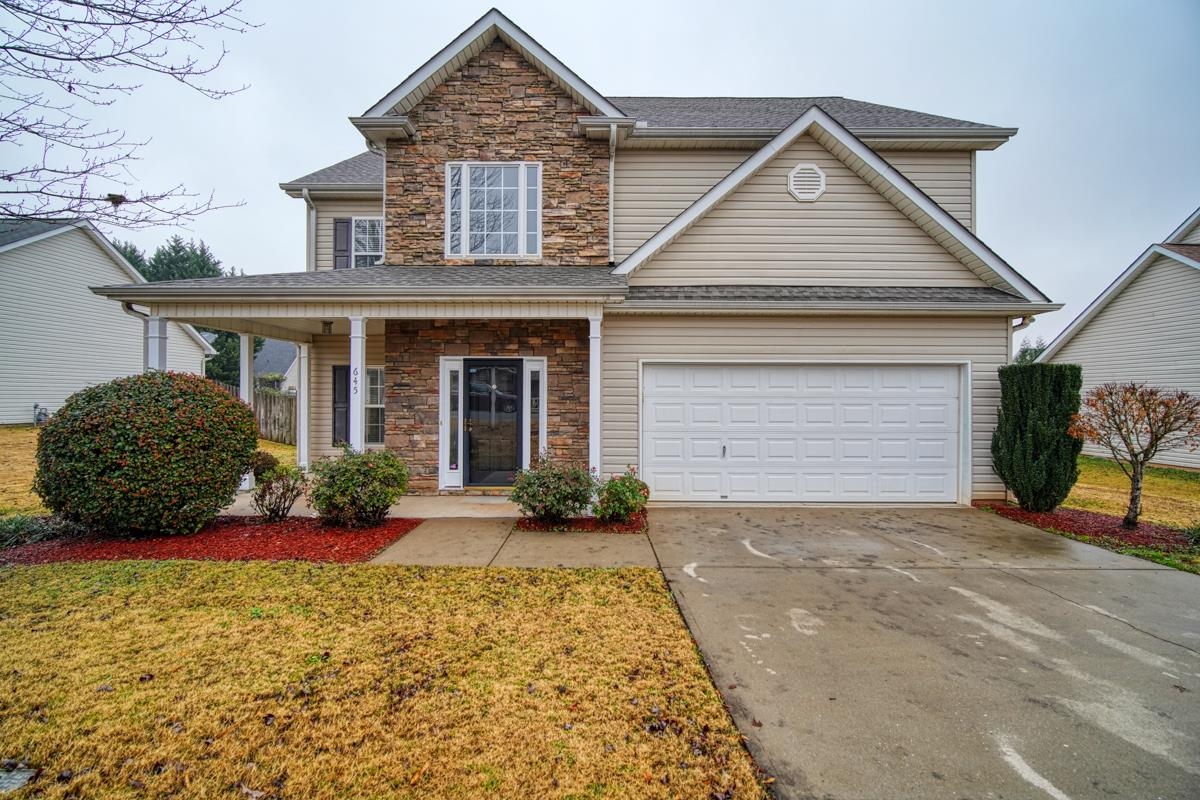 645 Flintrock Dr