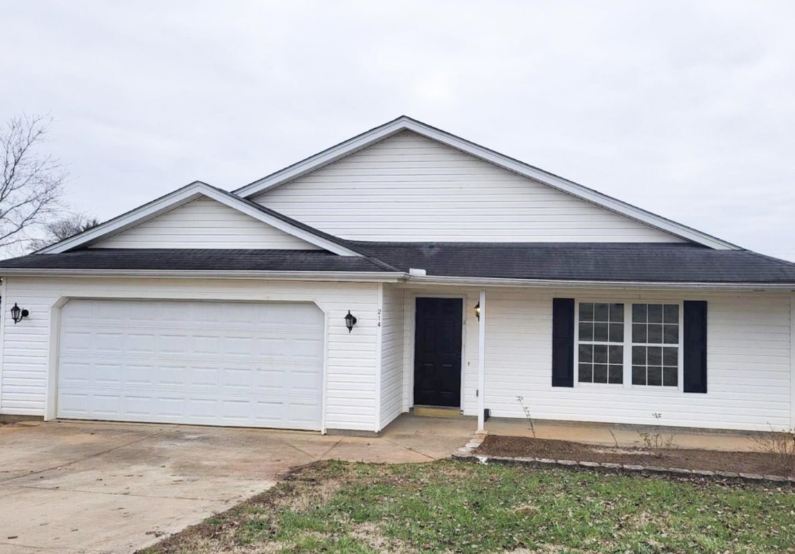 214 Fisher Lake Rd