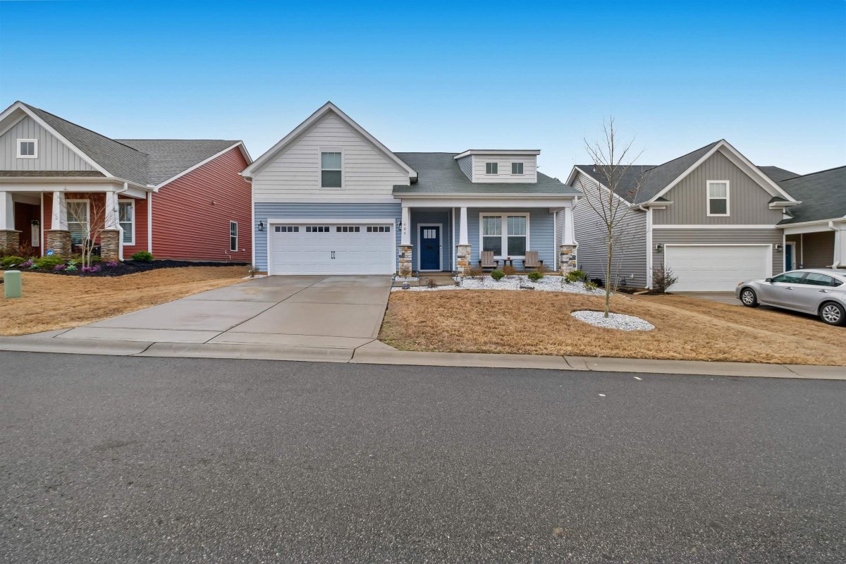 609 Minster Court