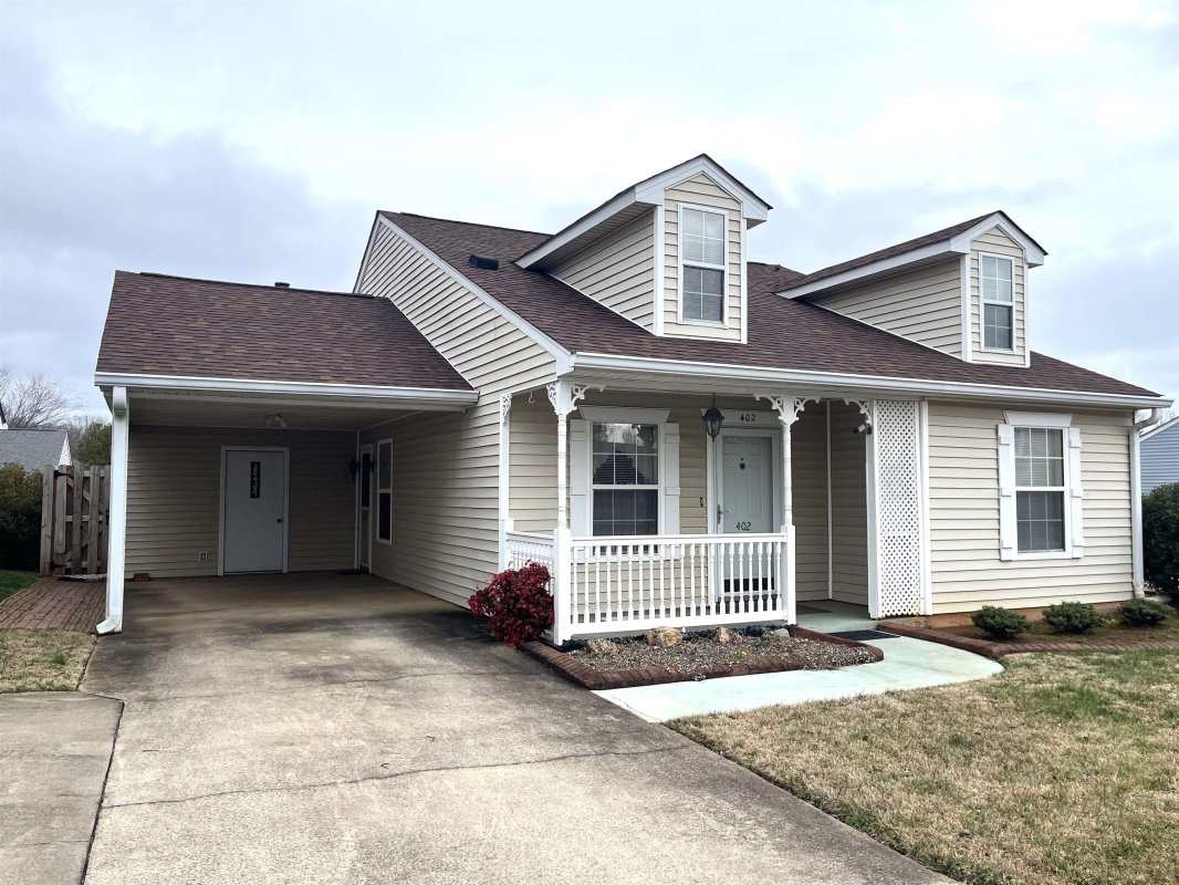 402 Sante Fe Rd