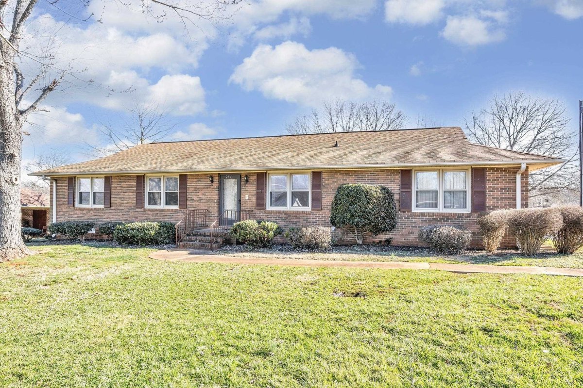254 Ferndale Drive