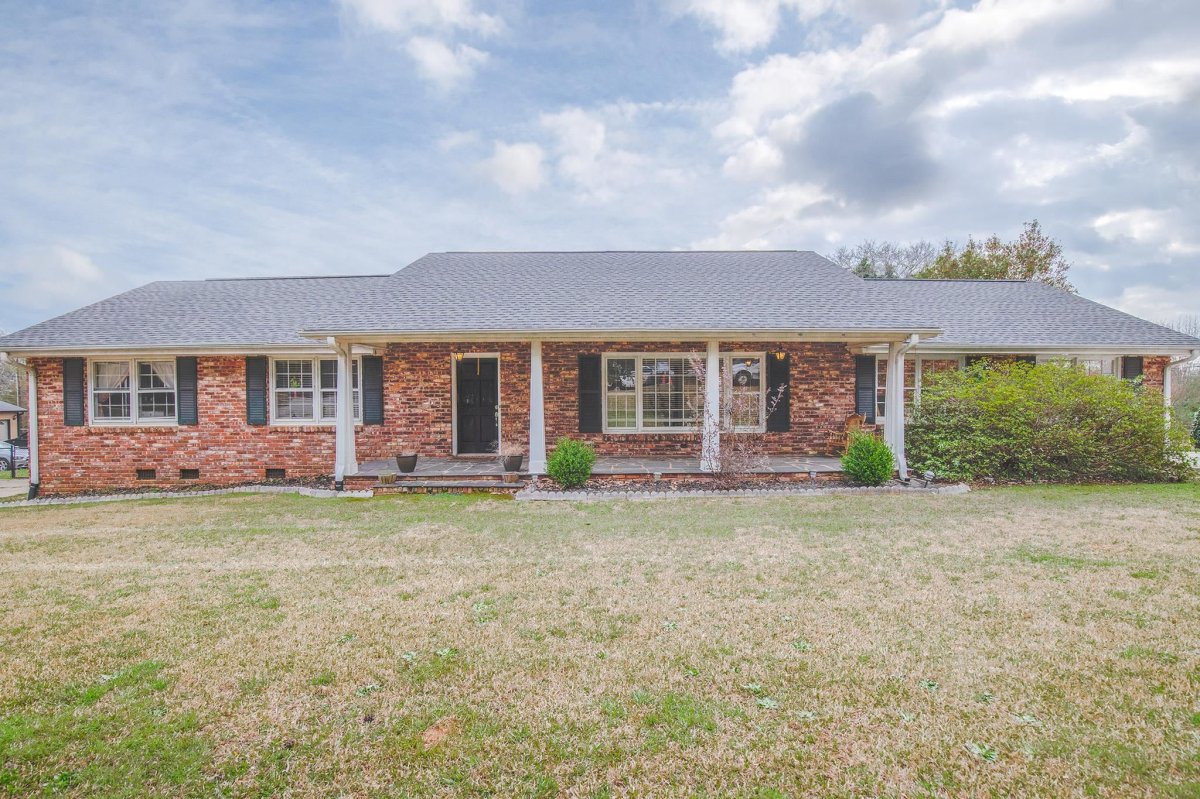 1881 Fernwood Glendale Road
