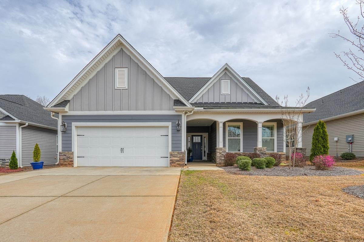 108 Broadleigh Court