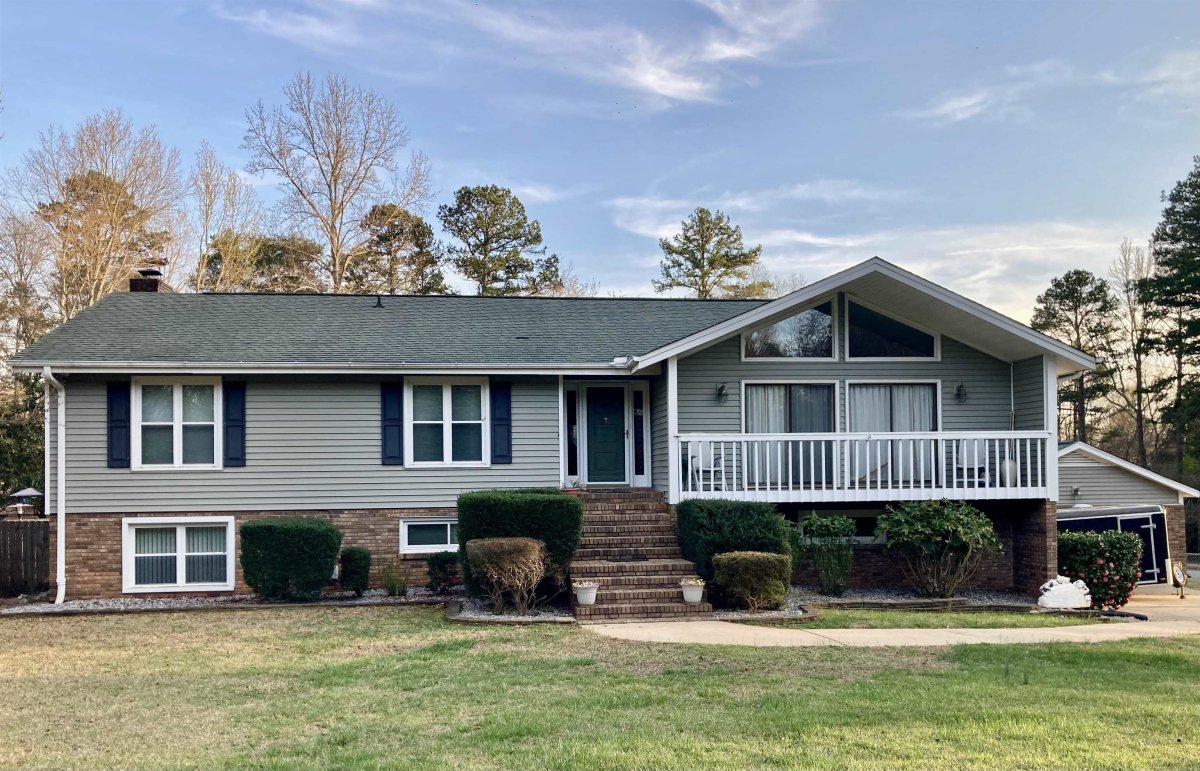 39 Woodwind Drive