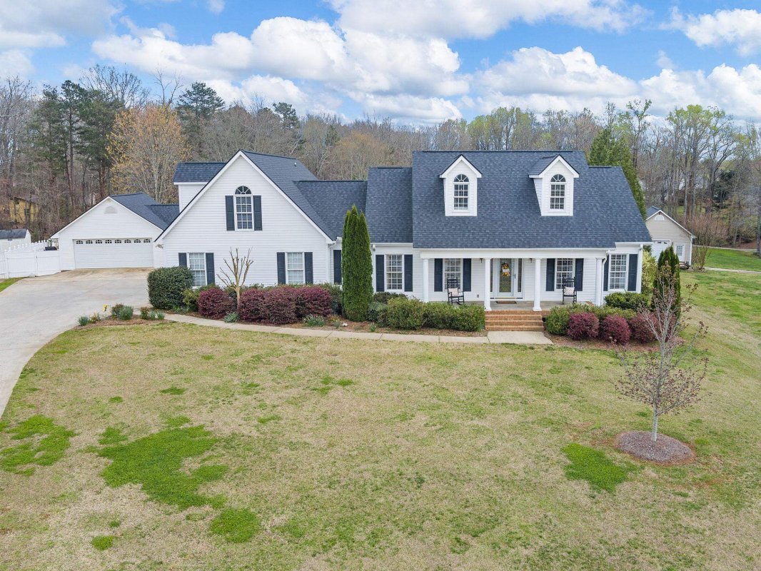 408 Shallowford Drive