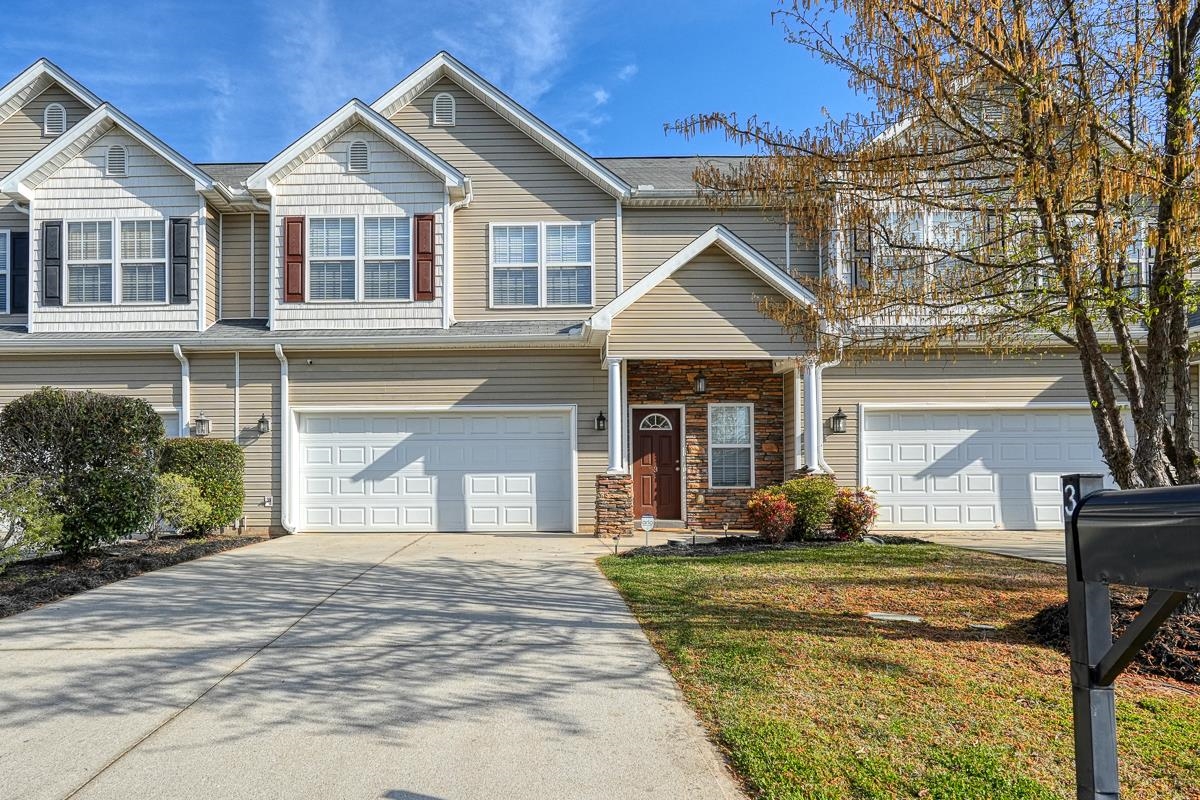 3 Rivers Edge Circle
