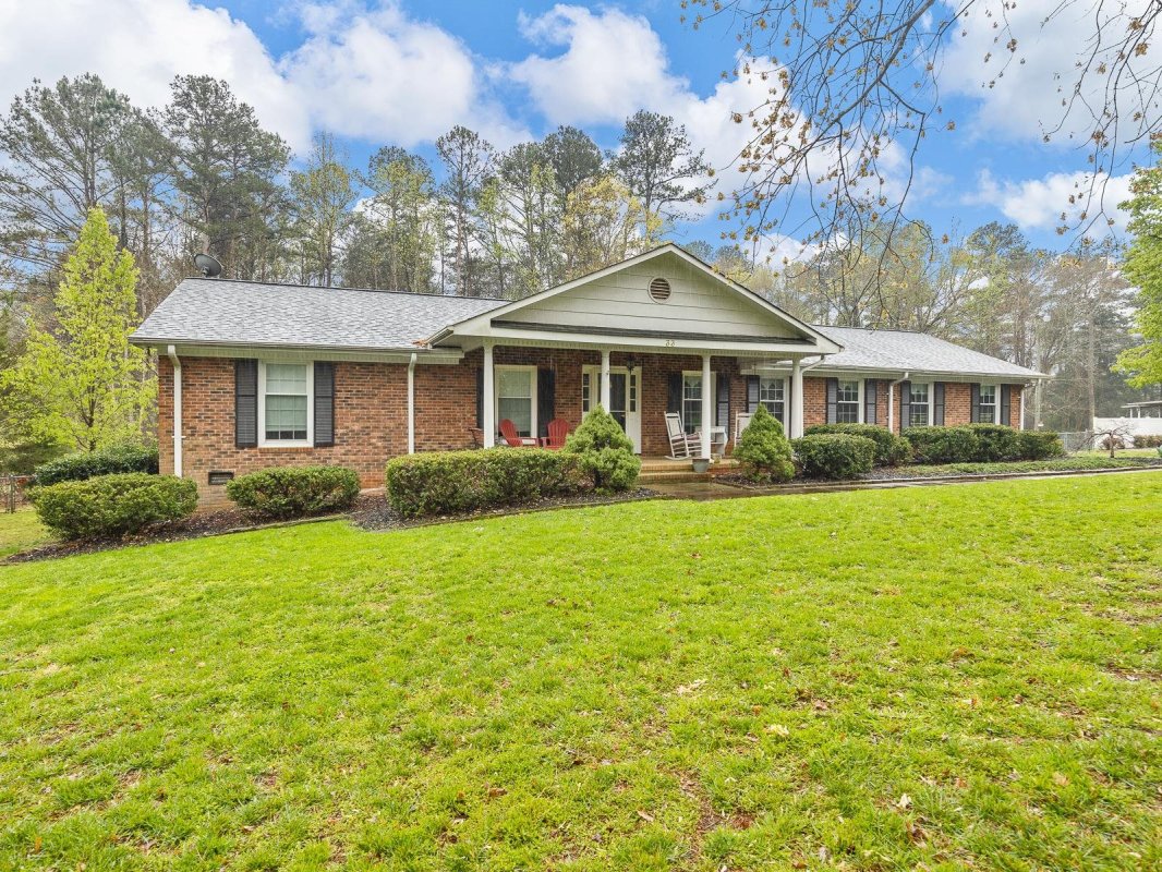 33 Woodwind Drive