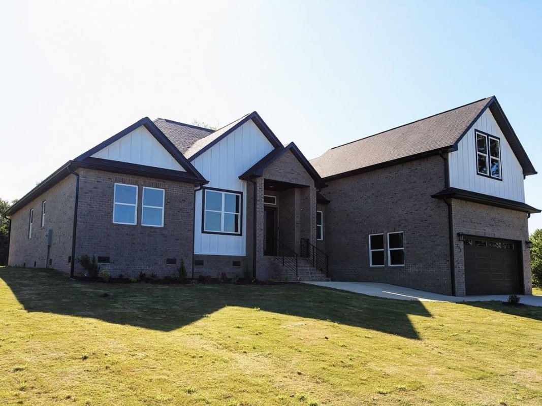 323 Shoreview Drive