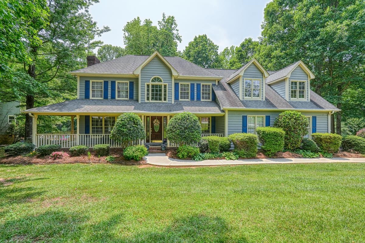 711 Lakewinds Boulevard