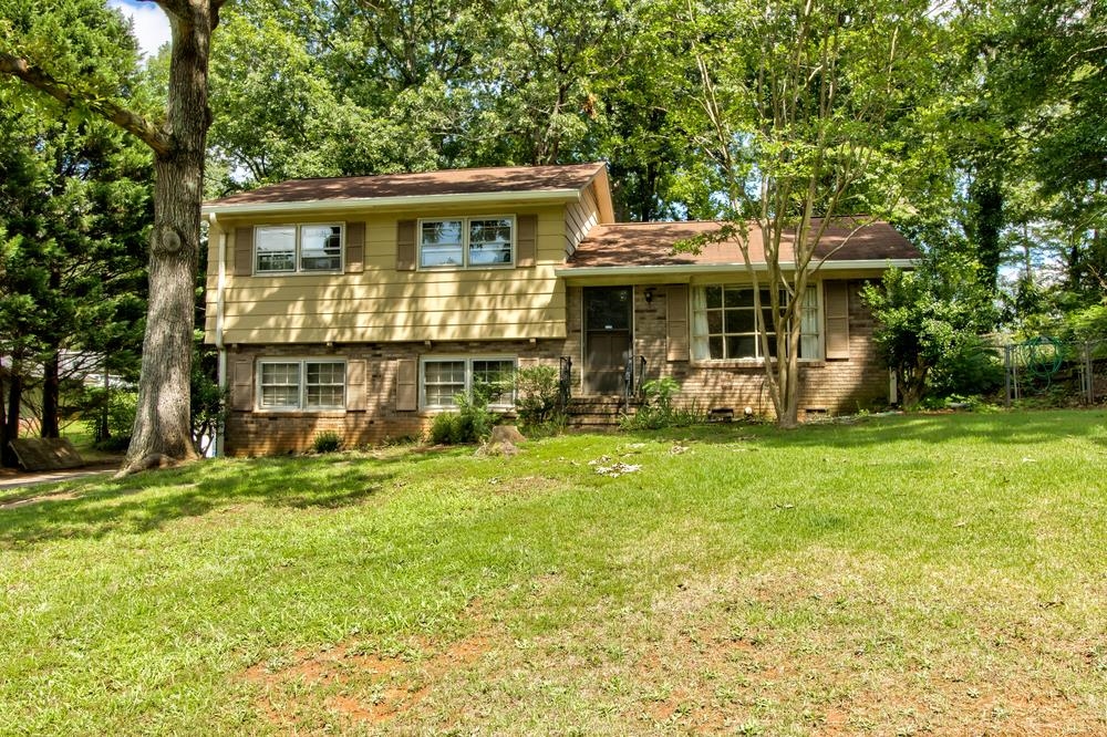 345 Ferndale Drive