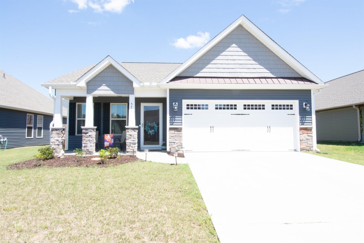 571 Chantry Lane