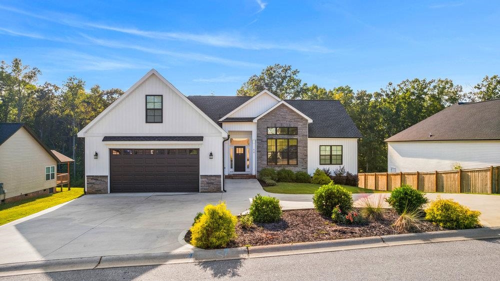 418 Thiago Court