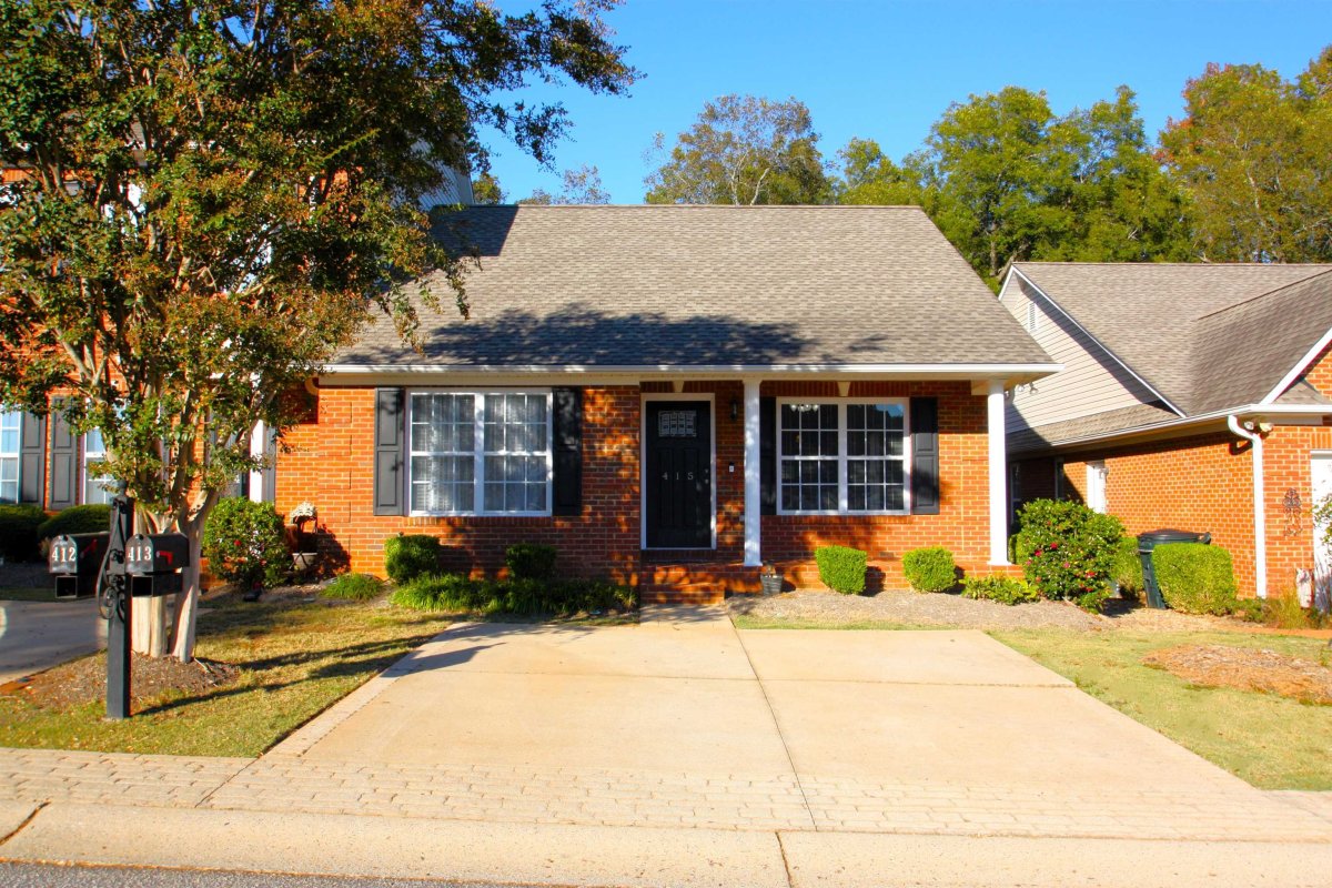 415 Rexford Drive