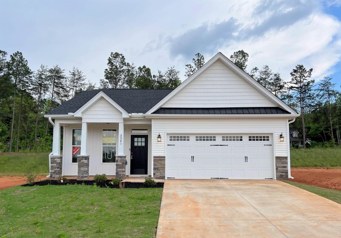 3341 Navin Trail