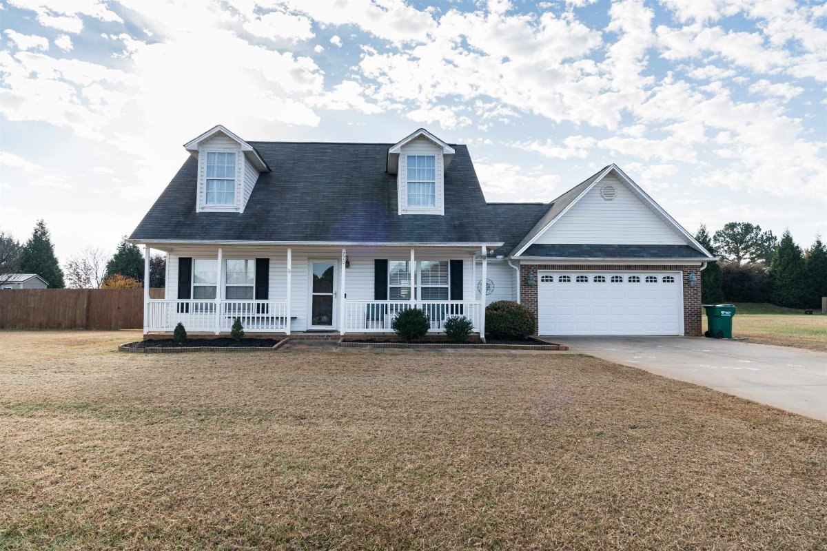 220 Metcalf Court