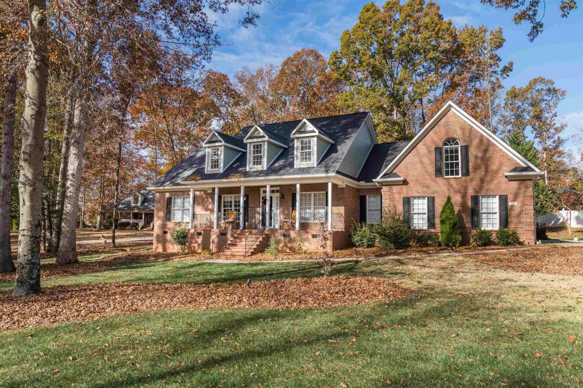 312 Whitfield Lane